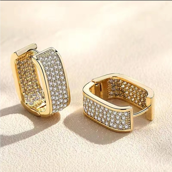 New Luxury 14K Gold Plated Cubic Zirconia Cuff  Hoop Earrings - Picture 4 of 4
